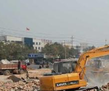 虎丘虎丘蘇州拆除公司對(duì)敲墻作業(yè)特別謹(jǐn)慎