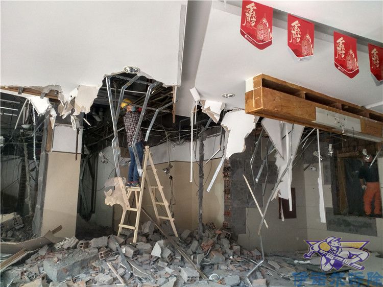 張家港性價比高的高空拆除價格多少保質(zhì)保量