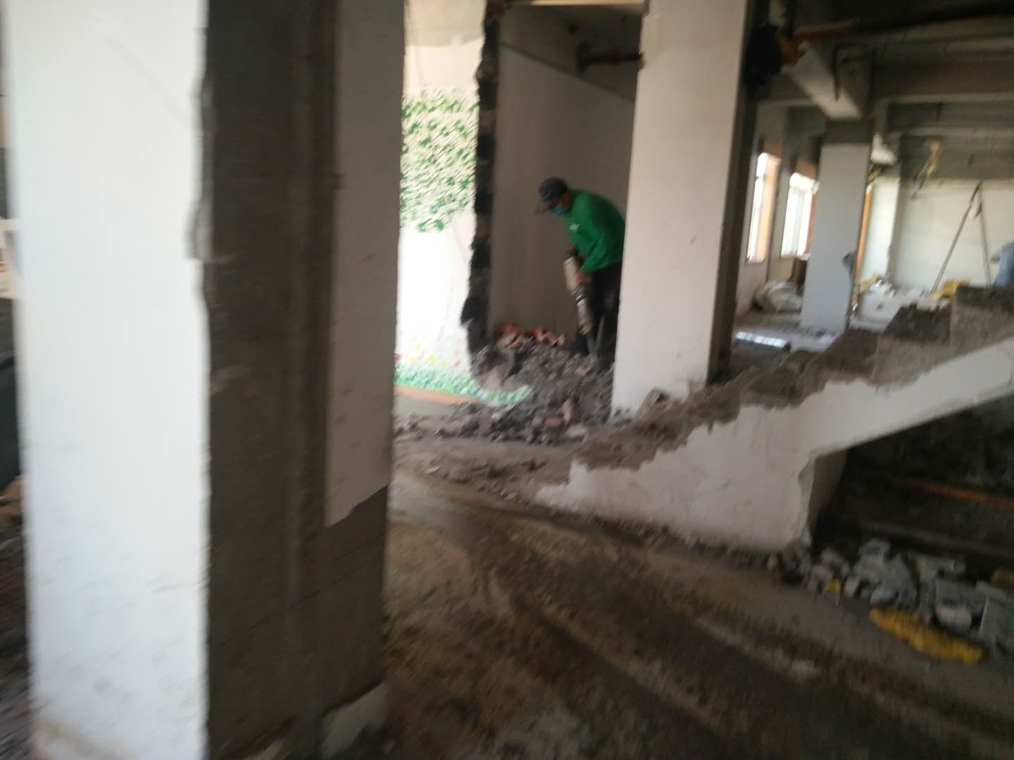 昆山蘇州拆除前要和物業(yè)報(bào)備哪些內(nèi)容